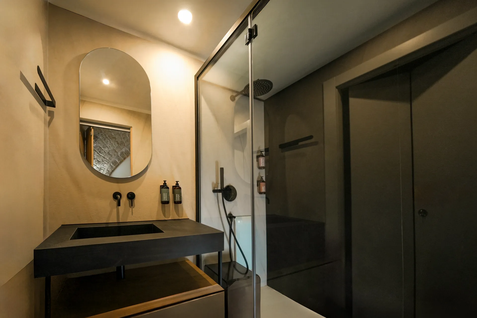 MYRA BARI - Luxury apartment & Spa