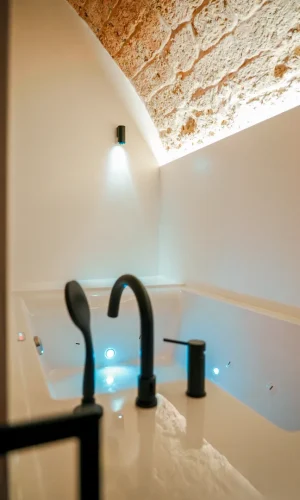 MYRA BARI - Luxury apartment & Spa